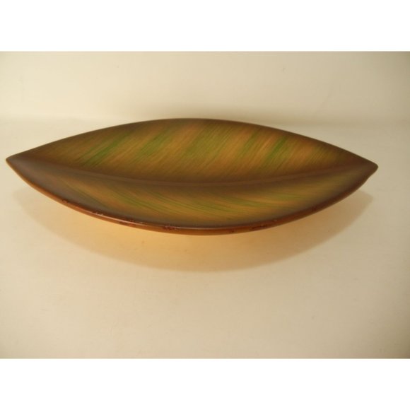 Ceramic tropical leaf fruit dish,  candle dish, hand made and painted in Peru - Picture 6 of 7